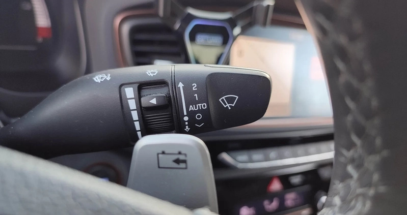 Hyundai IONIQ cena 58900 przebieg: 172500, rok produkcji 2017 z Kołobrzeg małe 562